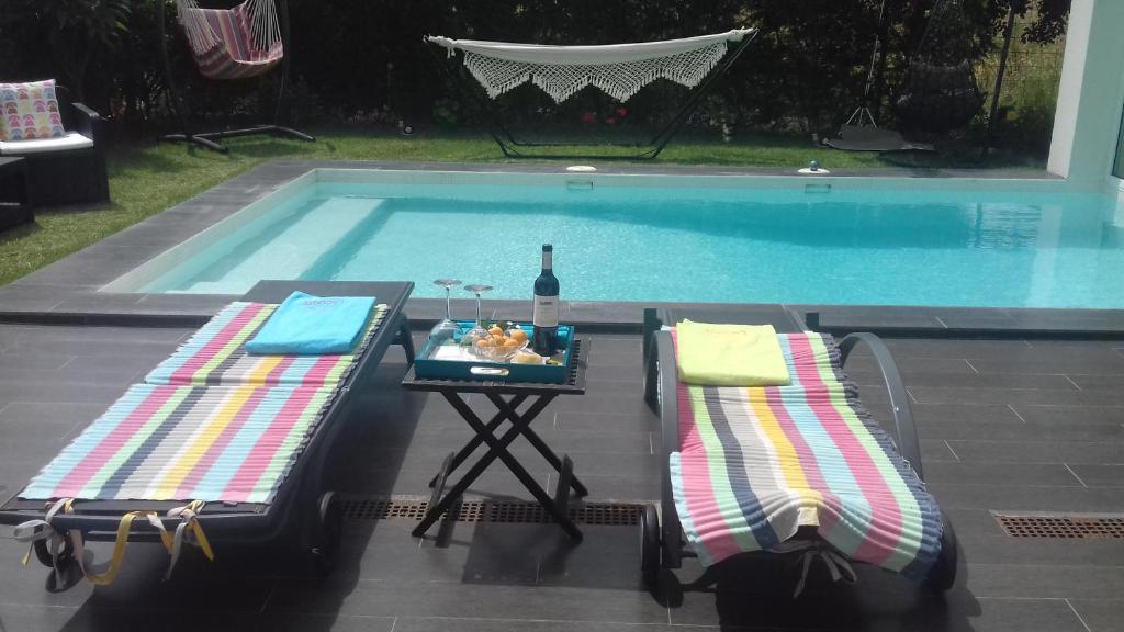 Tavira Great Suite with Pool room 2